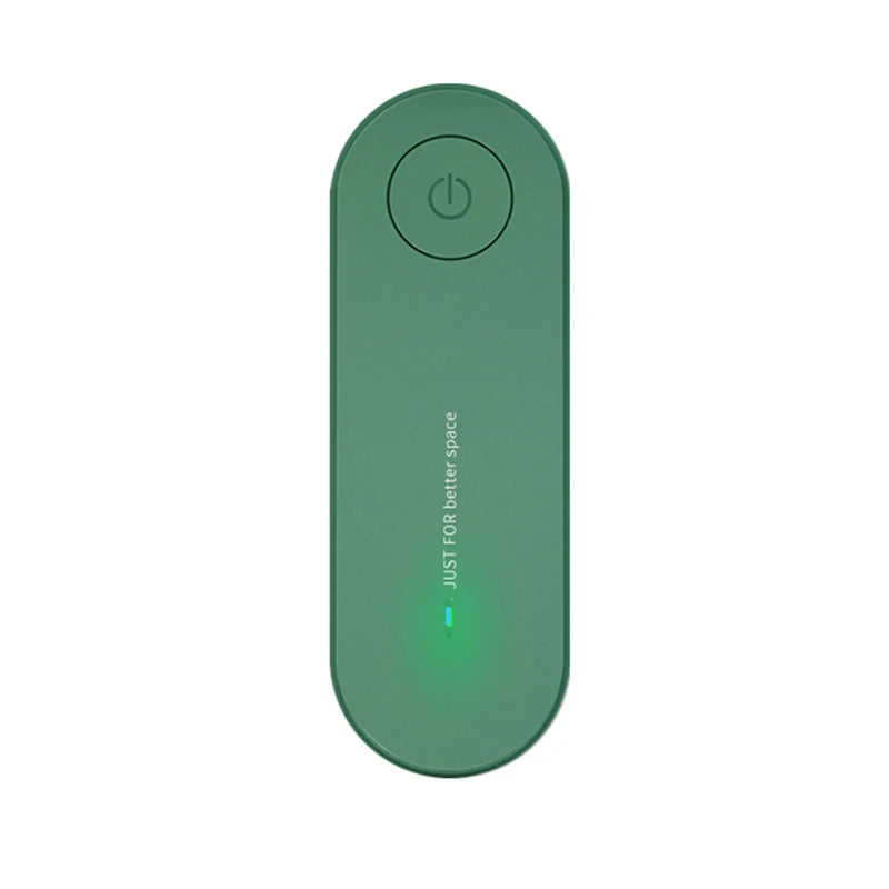 EcoWatt Plus — Adattatore Risparmio Energetico con Stabilizzatore